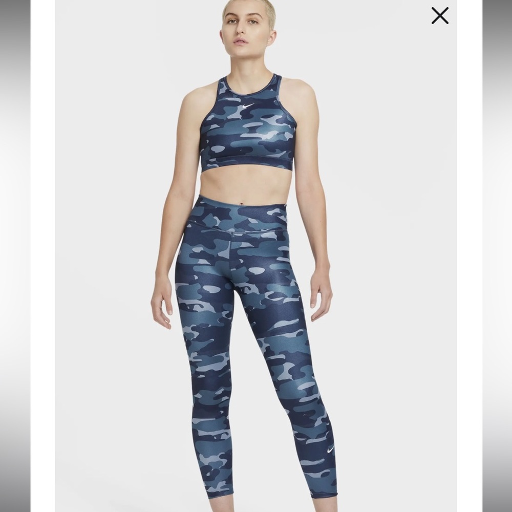 One Dri-FIT High Waist Leggings